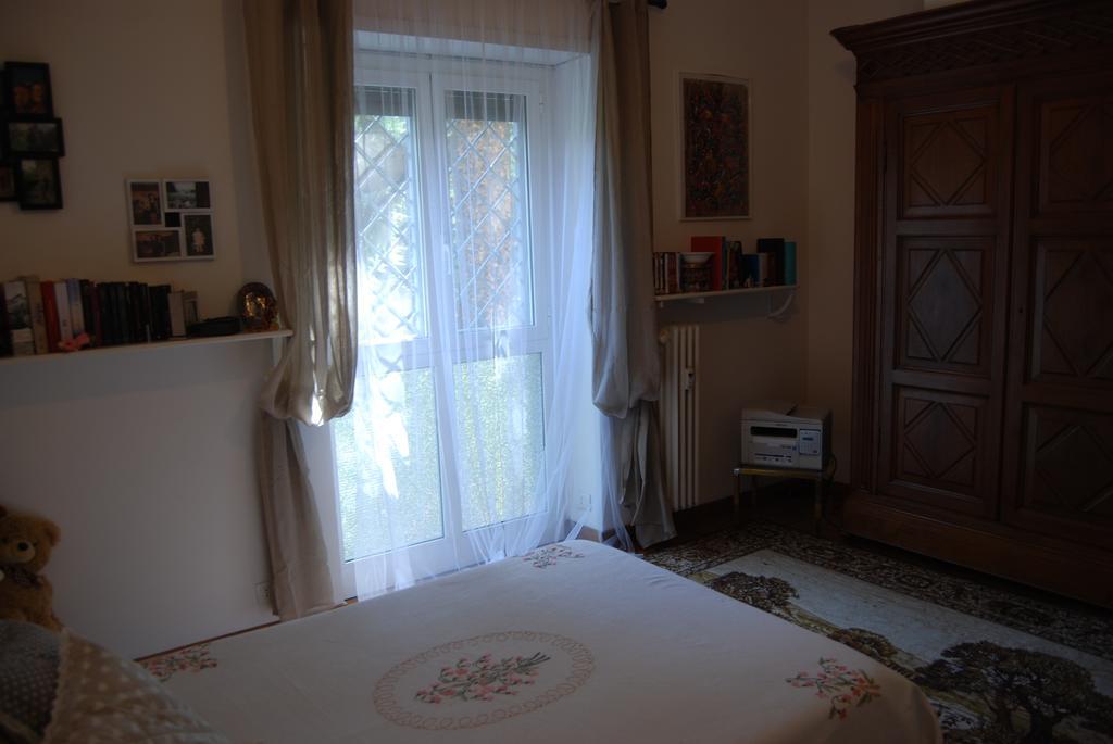 La Badia Del Cavaliere Bed & Breakfast Roma Oda fotoğraf